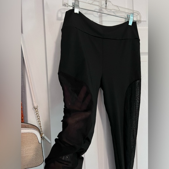 Super sexy mesh leggings!!! - Picture 4 of 4